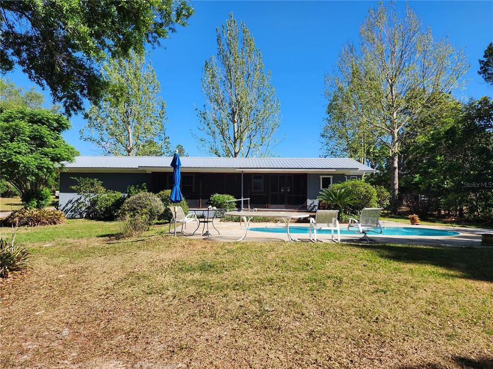 Active With Contract: $475,000 (4 beds, 2 baths, 1792 Square Feet)