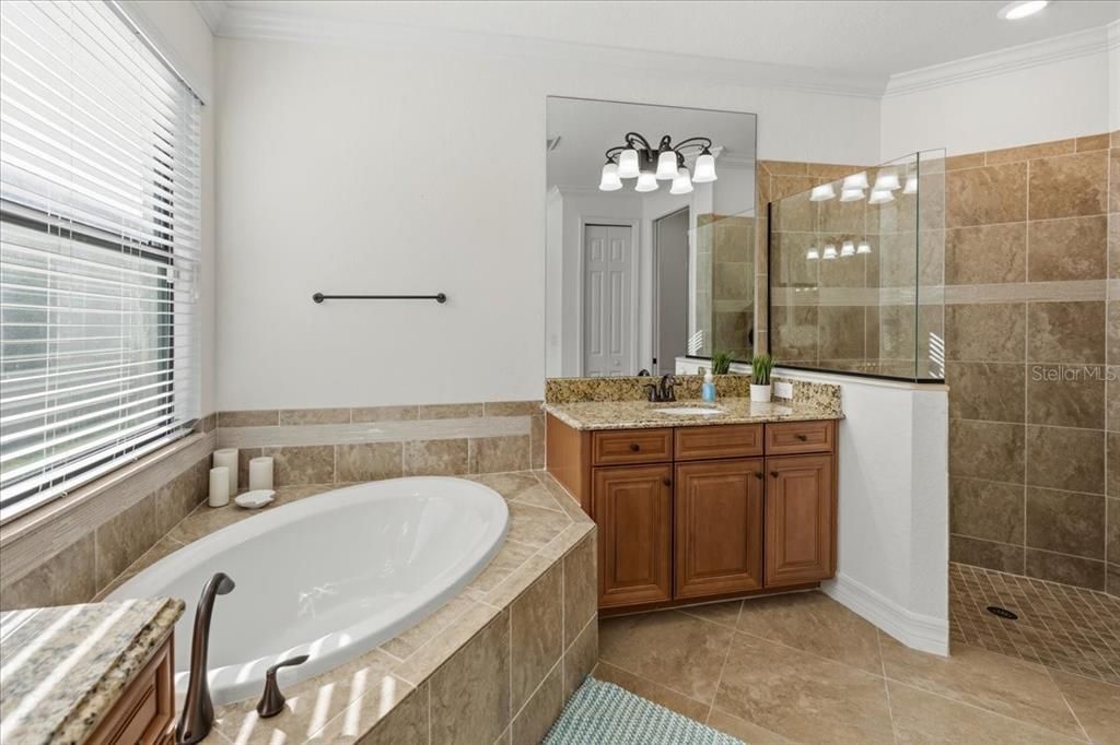 For Rent: $6,000 (4 beds, 2 baths, 2248 Square Feet)