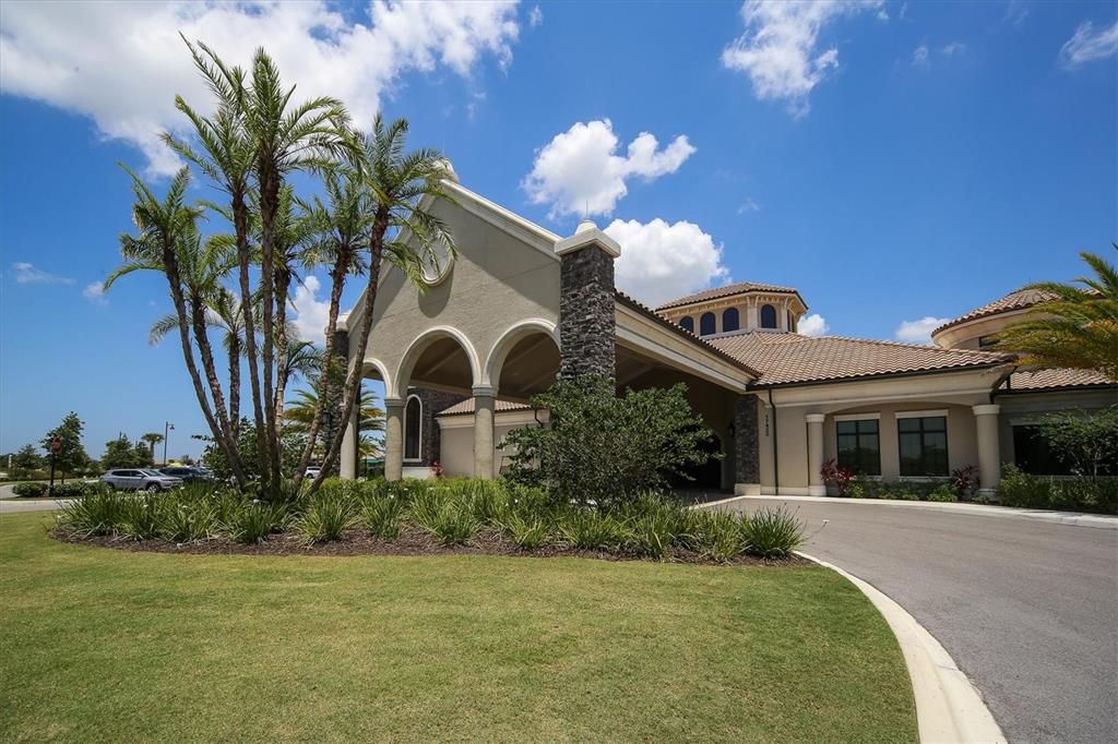 For Rent: $6,000 (4 beds, 2 baths, 2248 Square Feet)
