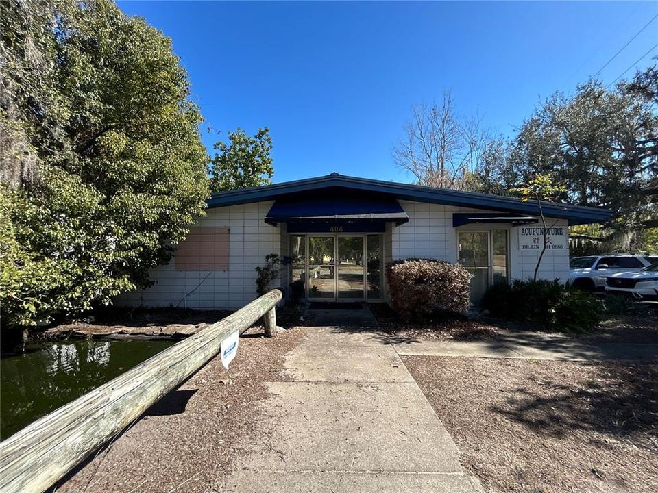 For Sale: $330,000 (0 beds, 0 baths, 2668 Square Feet)