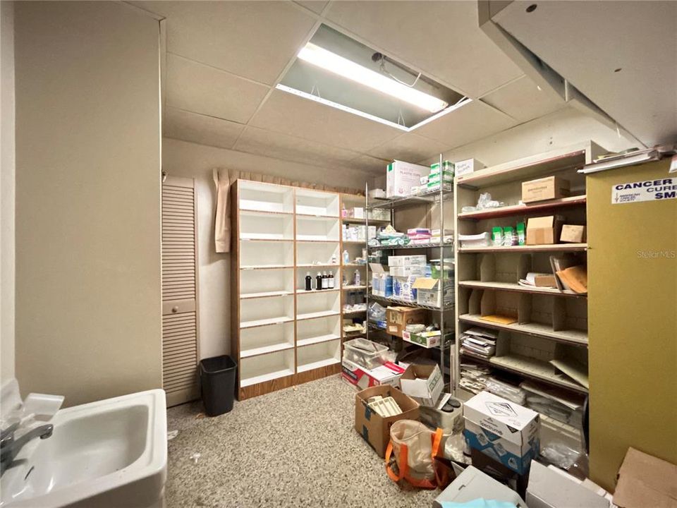 For Sale: $330,000 (0 beds, 0 baths, 2668 Square Feet)