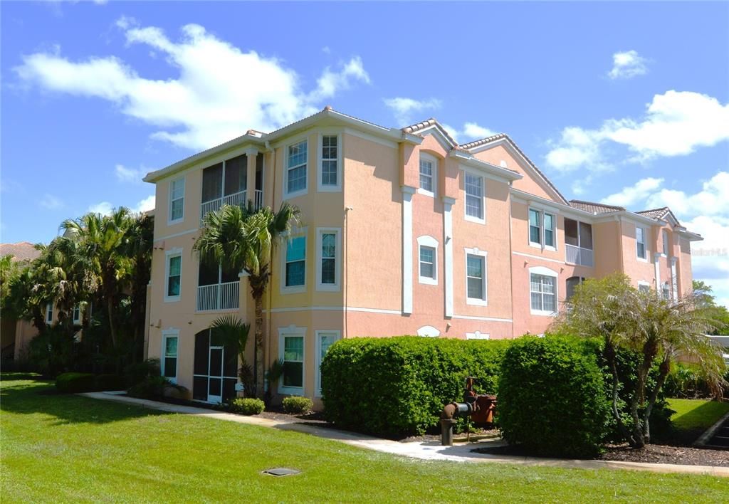 待售: $199,900 (3 贝兹, 2 浴室, 1276 平方英尺)