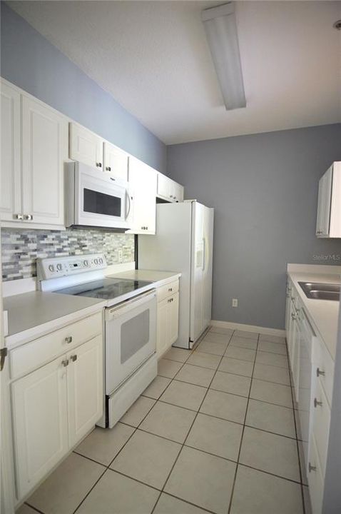 待售: $199,900 (3 贝兹, 2 浴室, 1276 平方英尺)