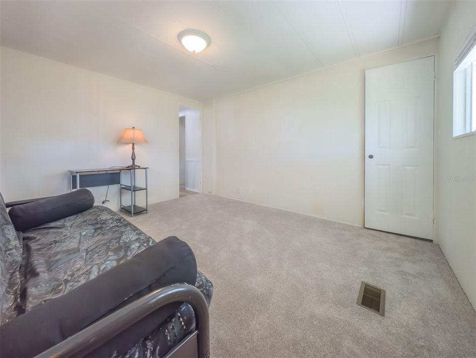 En Venta: $158,900 (2 camas, 2 baños, 1099 Pies cuadrados)