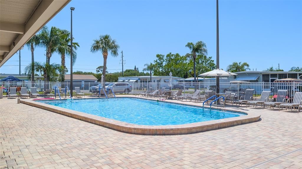 En Venta: $158,900 (2 camas, 2 baños, 1099 Pies cuadrados)