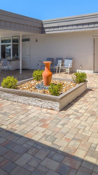 En Venta: $158,900 (2 camas, 2 baños, 1099 Pies cuadrados)