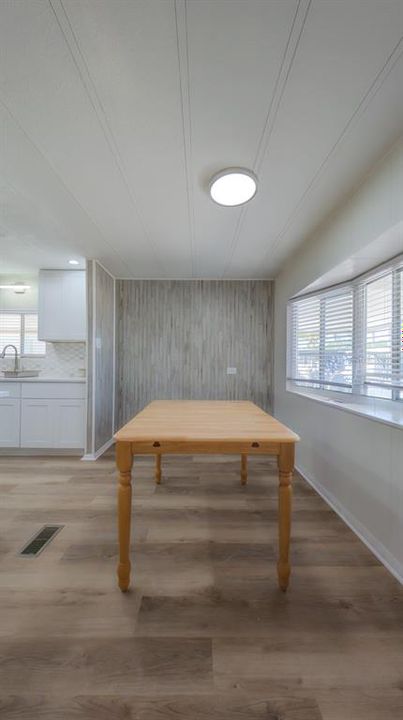 En Venta: $158,900 (2 camas, 2 baños, 1099 Pies cuadrados)