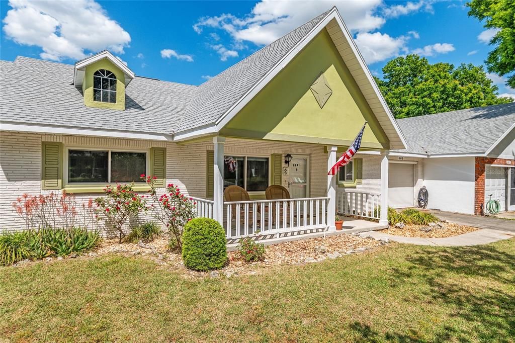 For Sale: $159,900 (2 beds, 2 baths, 1530 Square Feet)