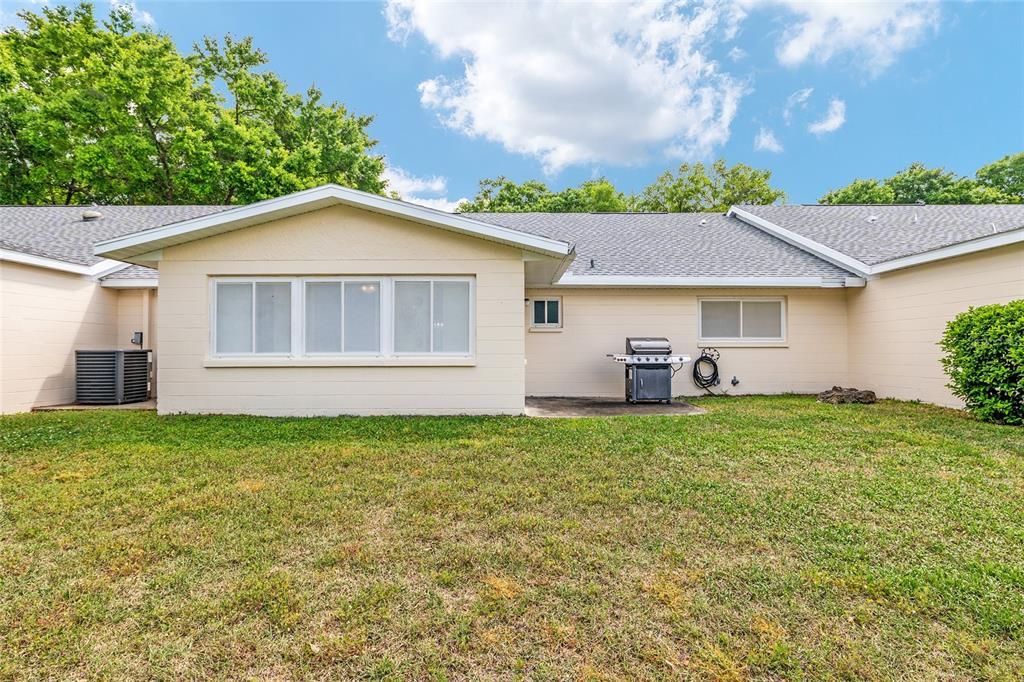 For Sale: $159,900 (2 beds, 2 baths, 1530 Square Feet)