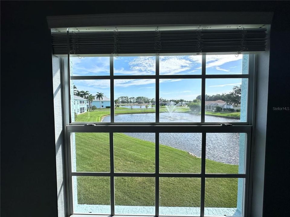For Sale: $249,900 (2 beds, 2 baths, 1168 Square Feet)