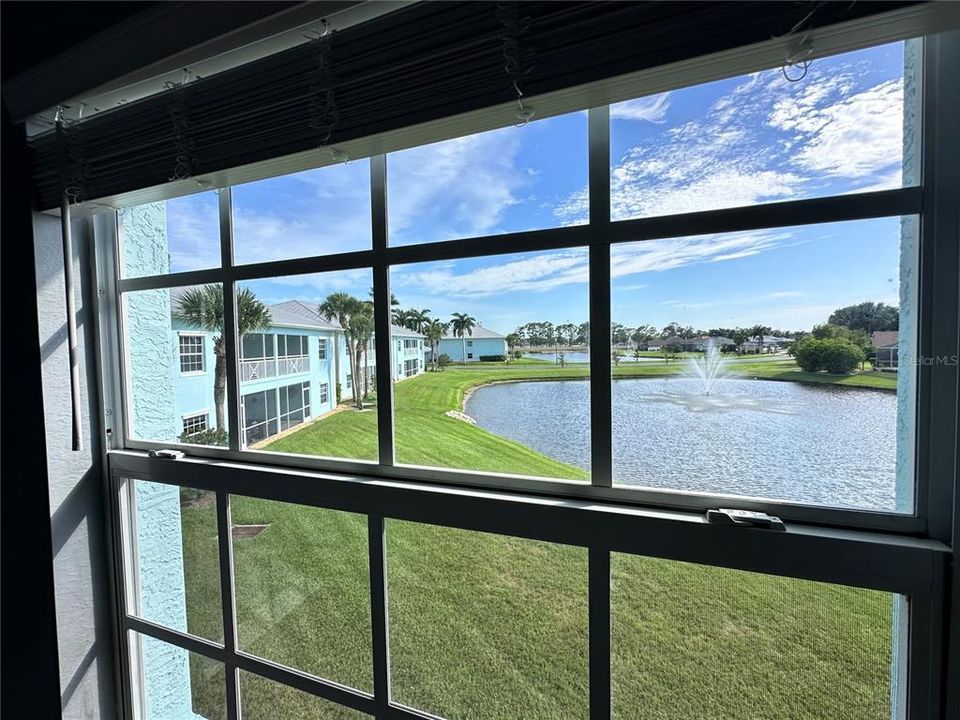 For Sale: $249,900 (2 beds, 2 baths, 1168 Square Feet)