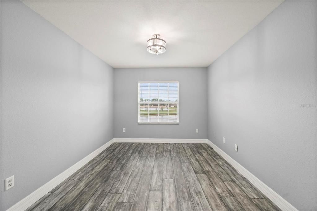 For Sale: $249,900 (2 beds, 2 baths, 1168 Square Feet)