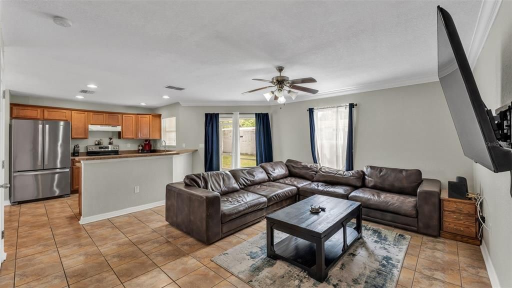 En Venta: $248,999 (3 camas, 2 baños, 1602 Pies cuadrados)