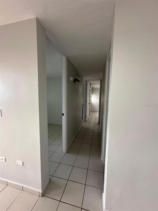 В аренду: $2,100 (3 спален, 2 ванн, 1075 Квадратных фут)