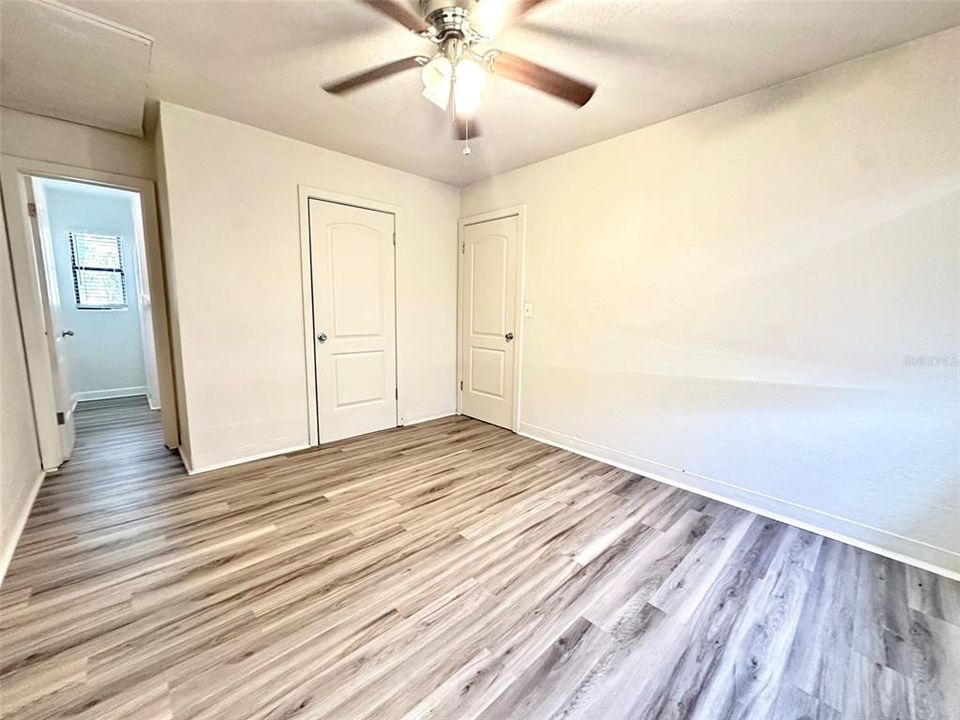 For Rent: $1,377 (1 beds, 1 baths, 700 Square Feet)