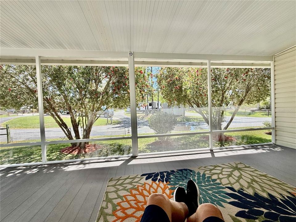 For Sale: $135,000 (1 beds, 1 baths, 504 Square Feet)