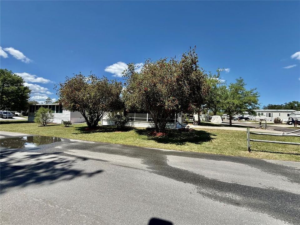 For Sale: $135,000 (1 beds, 1 baths, 504 Square Feet)
