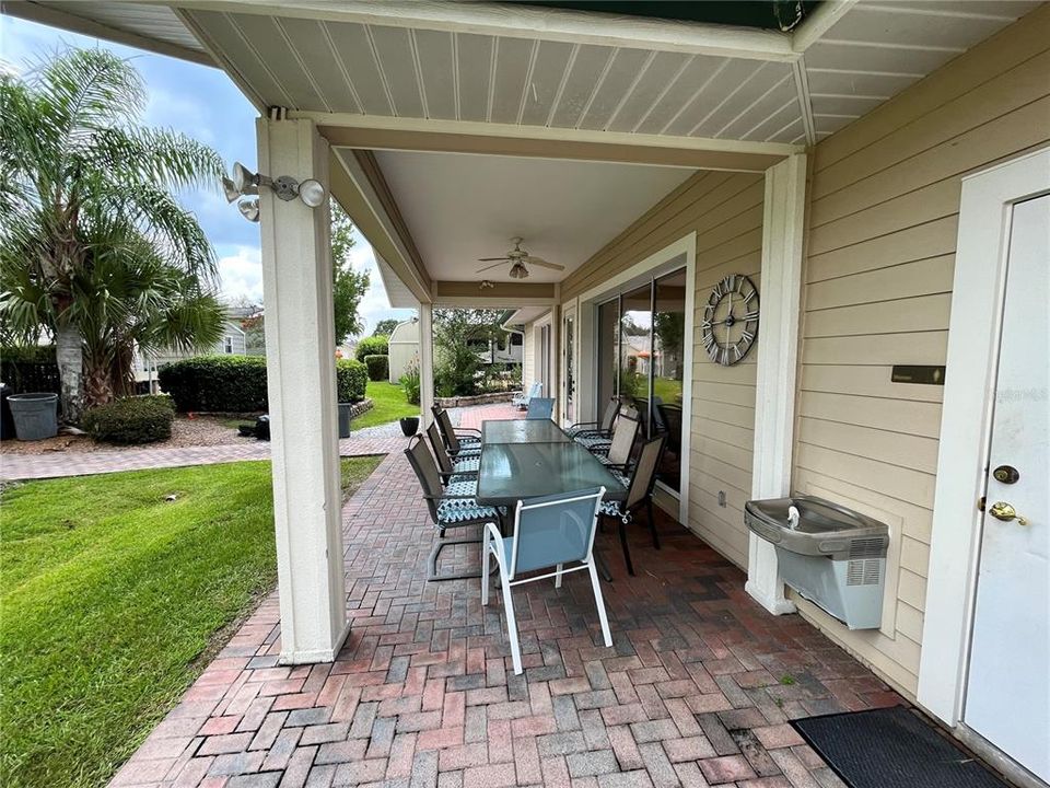 For Sale: $135,000 (1 beds, 1 baths, 504 Square Feet)