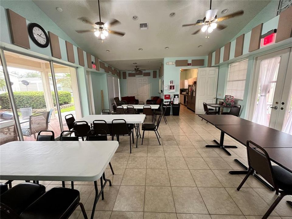 For Sale: $135,000 (1 beds, 1 baths, 504 Square Feet)