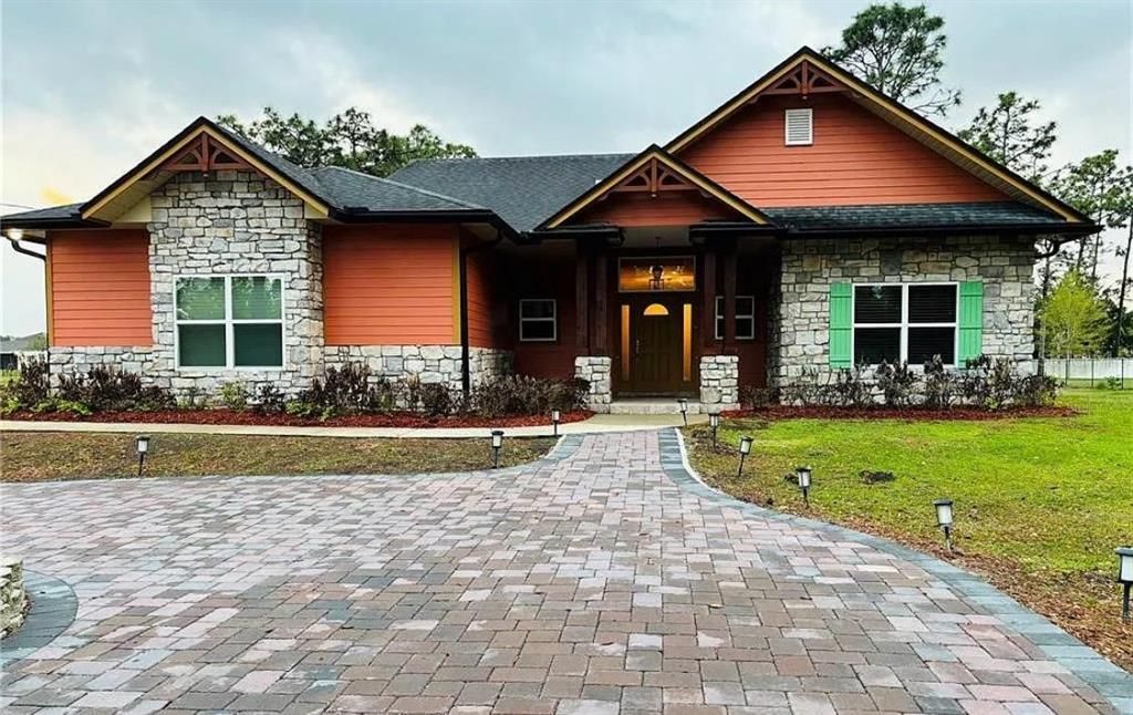 For Sale: $725,000 (3 beds, 3 baths, 2232 Square Feet)