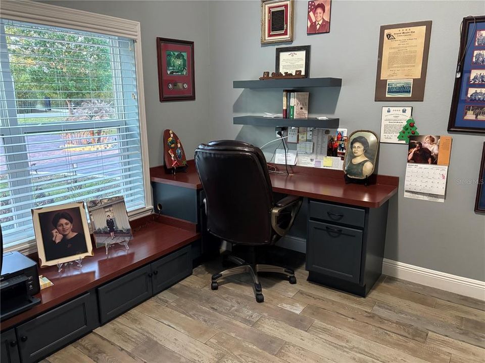 For Sale: $725,000 (3 beds, 3 baths, 2232 Square Feet)