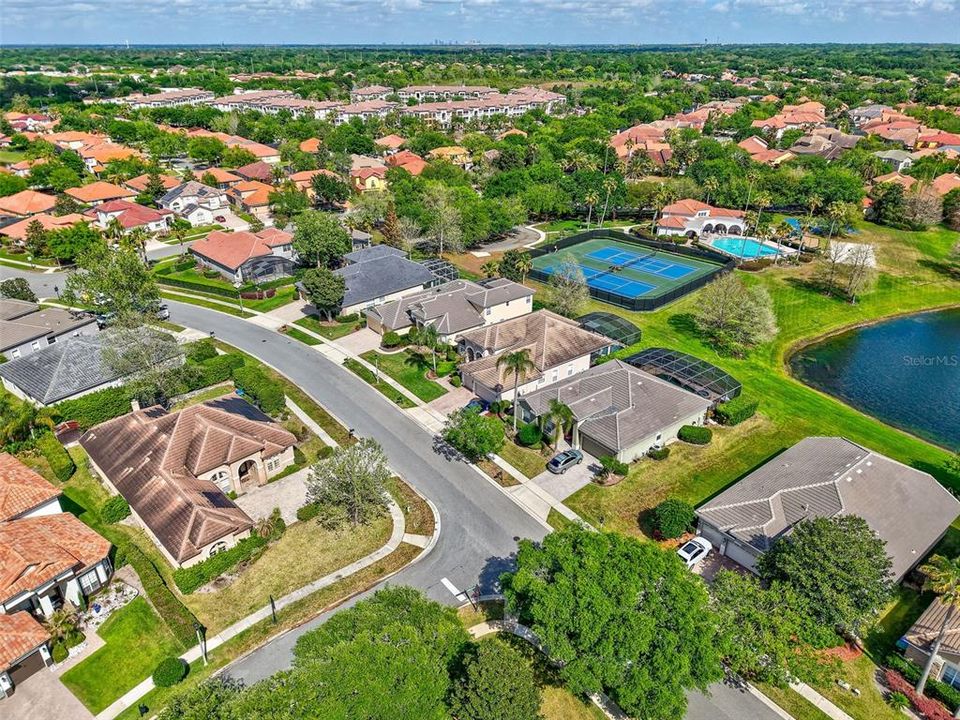 Active With Contract: $585,000 (4 beds, 3 baths, 2553 Square Feet)