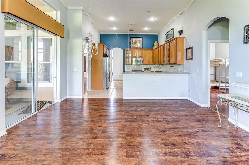 Active With Contract: $585,000 (4 beds, 3 baths, 2553 Square Feet)