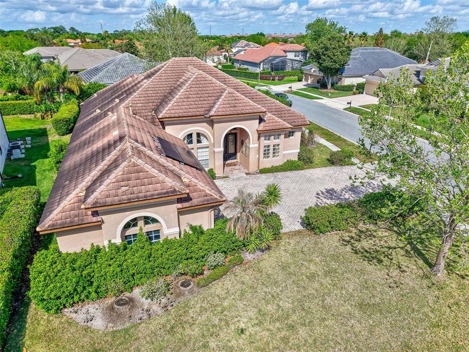 Active With Contract: $585,000 (4 beds, 3 baths, 2553 Square Feet)