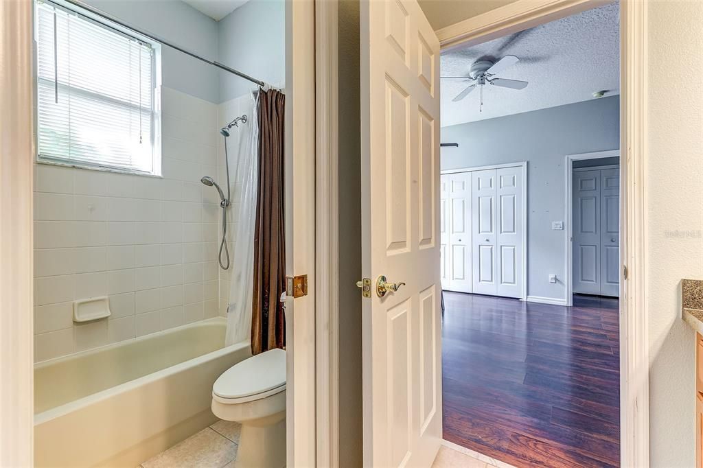 Active With Contract: $585,000 (4 beds, 3 baths, 2553 Square Feet)