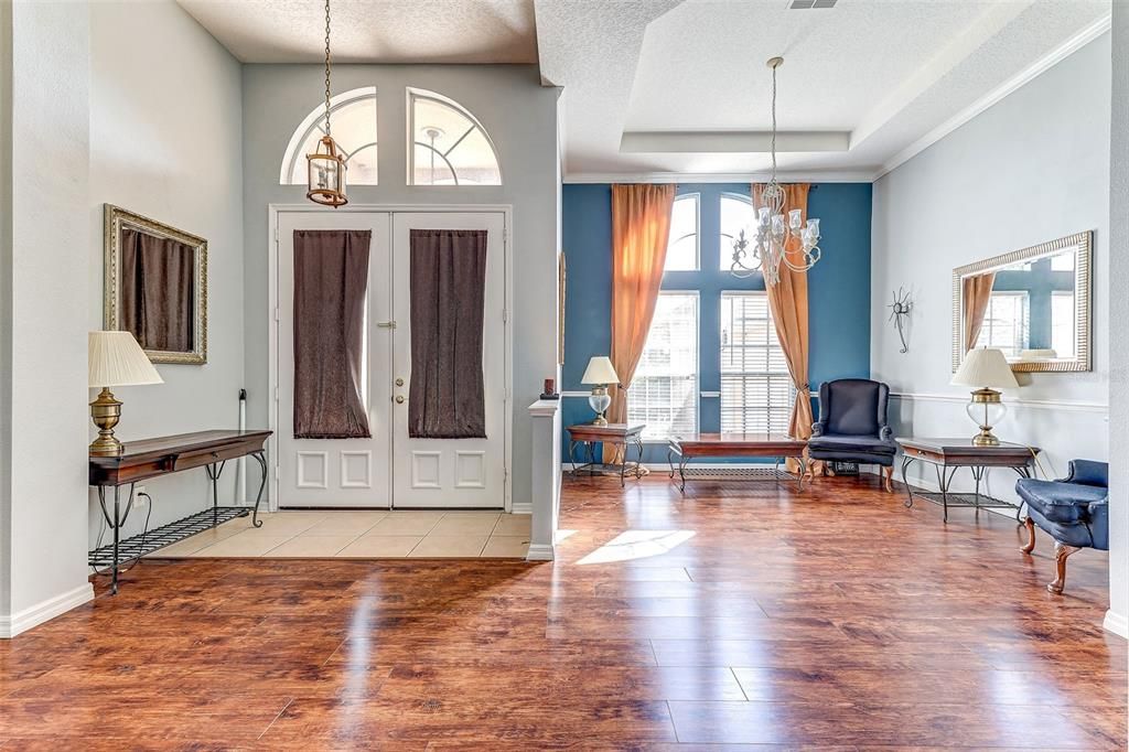 Active With Contract: $585,000 (4 beds, 3 baths, 2553 Square Feet)