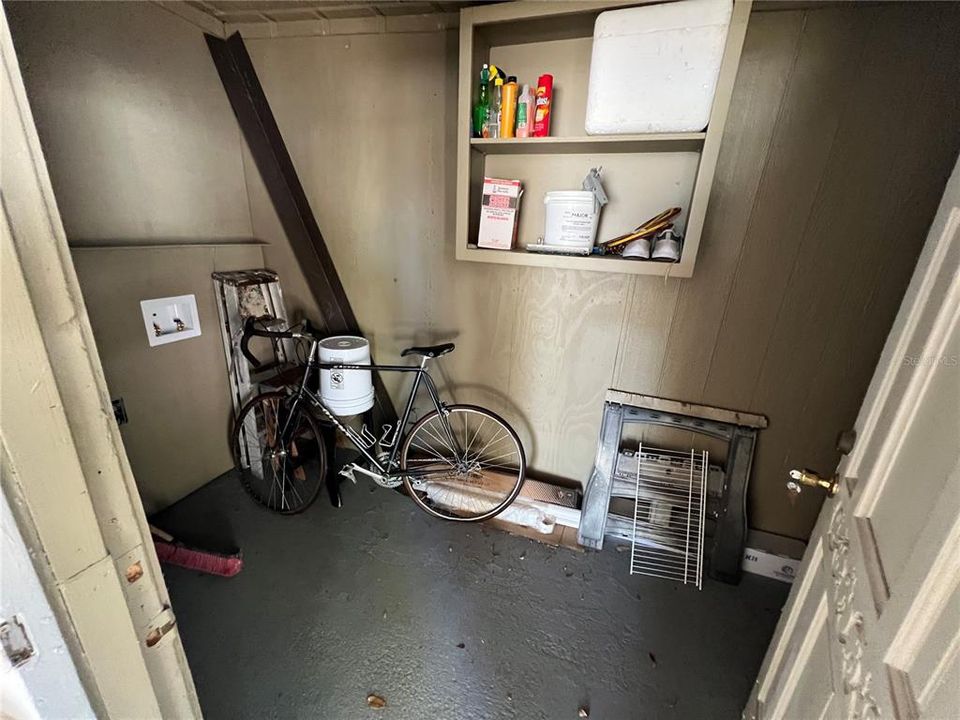 En Venta: $219,000 (4 camas, 2 baños, 1530 Pies cuadrados)