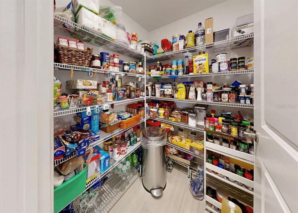 На продажу: $565,000 (3 спален, 3 ванн, 2651 Квадратных фут)