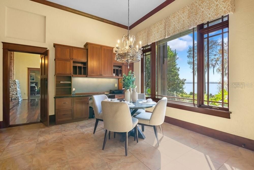 For Rent: $15,000 (4 beds, 3 baths, 5273 Square Feet)