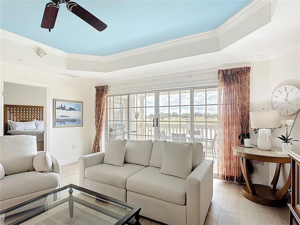 For Sale: $450,000 (3 beds, 3 baths, 1686 Square Feet)