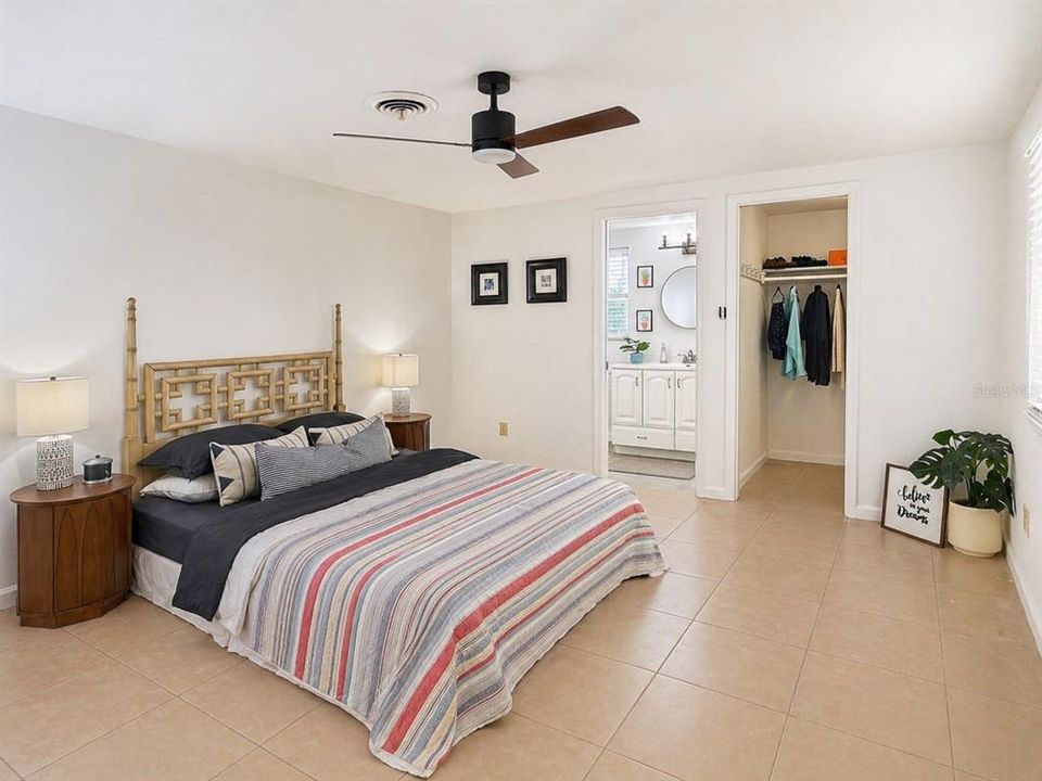 En Venta: $199,900 (2 camas, 2 baños, 1450 Pies cuadrados)