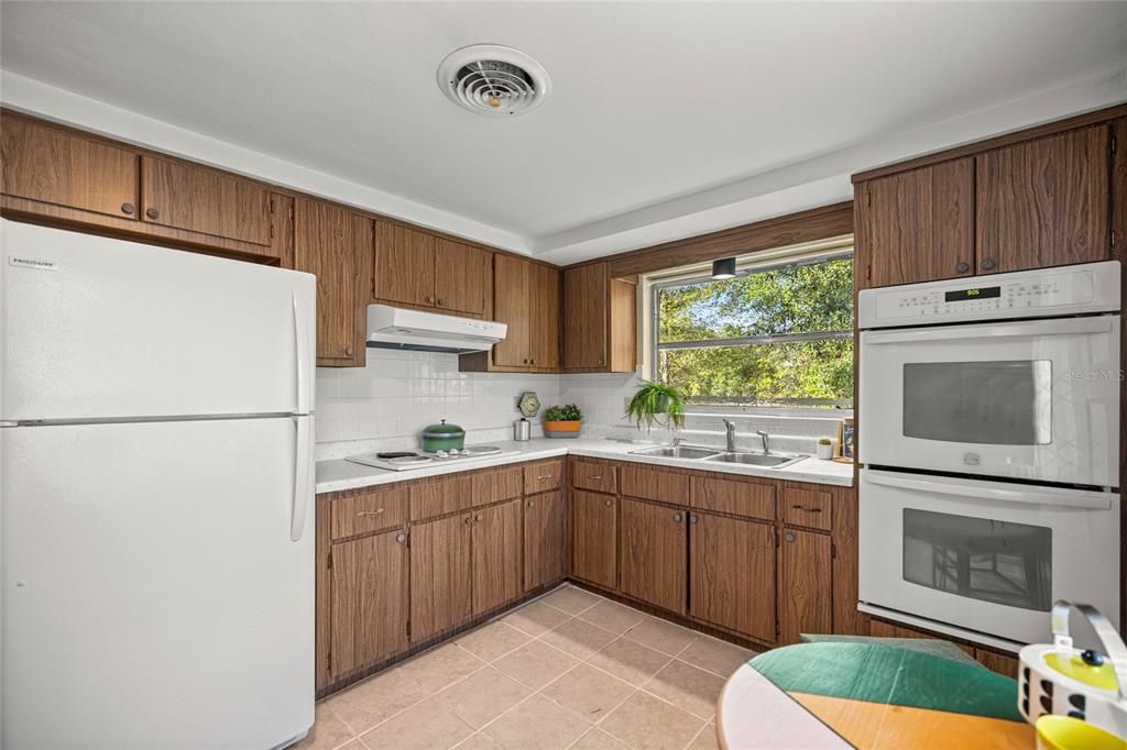 En Venta: $199,900 (2 camas, 2 baños, 1450 Pies cuadrados)