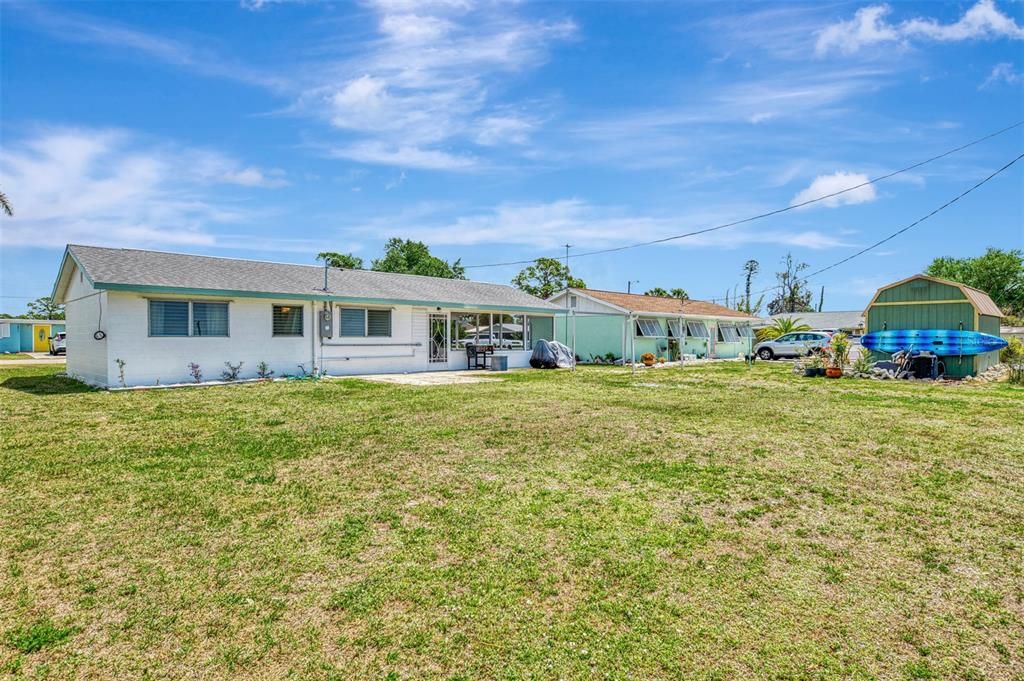 For Sale: $199,500 (2 beds, 1 baths, 616 Square Feet)