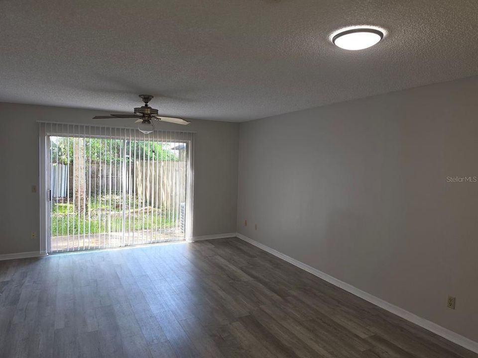 For Rent: $1,500 (2 beds, 1 baths, 1088 Square Feet)