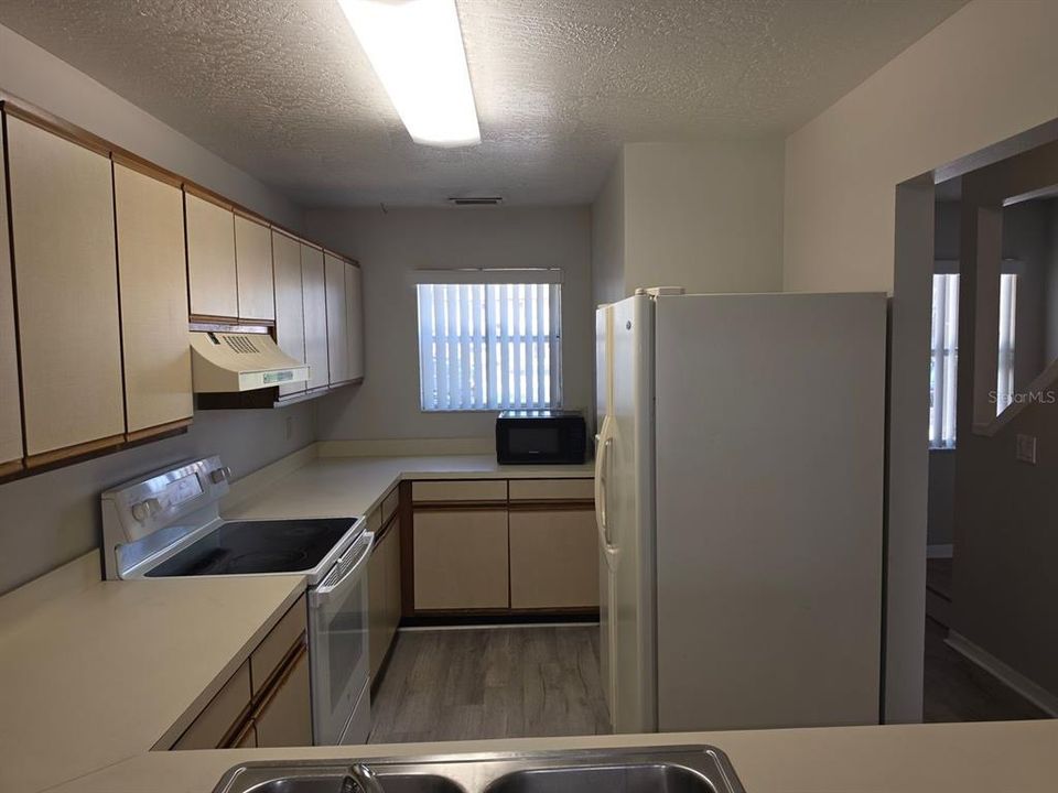 For Rent: $1,500 (2 beds, 1 baths, 1088 Square Feet)