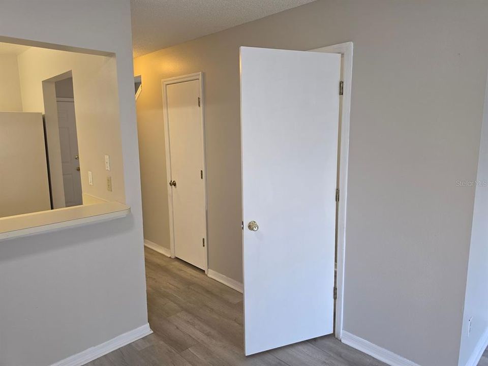 For Rent: $1,500 (2 beds, 1 baths, 1088 Square Feet)