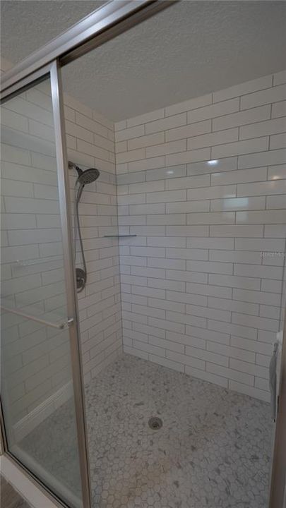 На продажу: $435,000 (4 спален, 2 ванн, 1823 Квадратных фут)