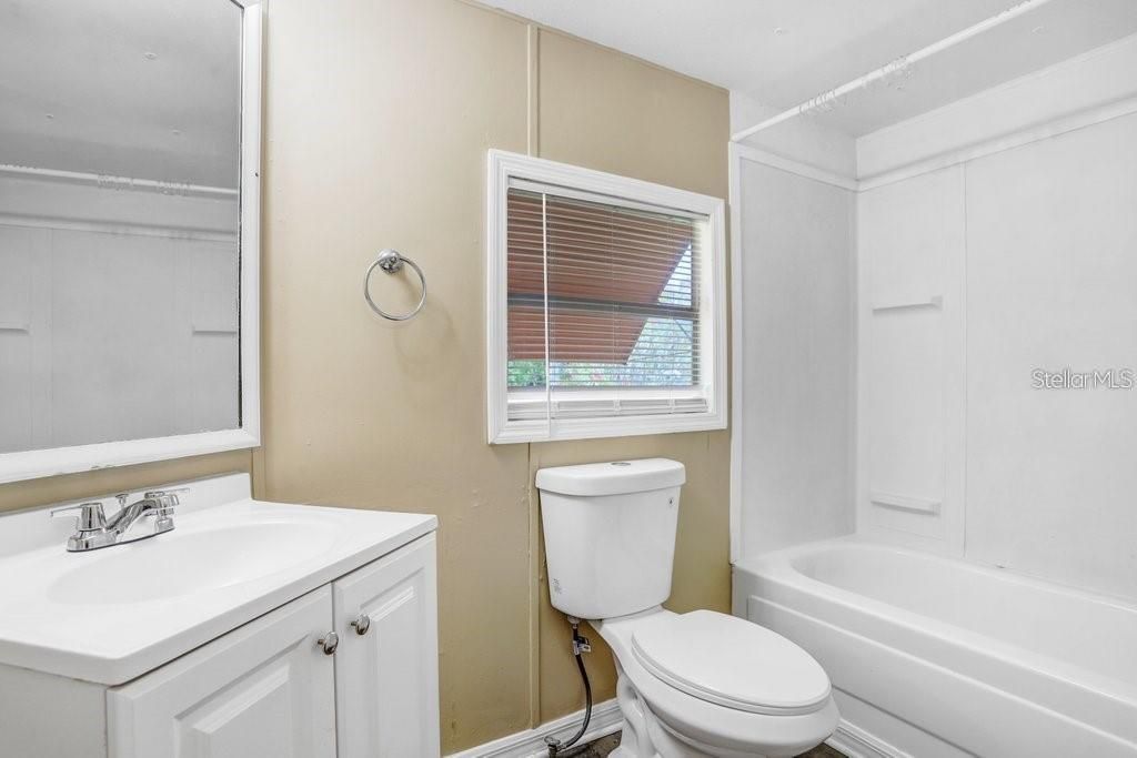 Active With Contract: $75,000 (2 beds, 2 baths, 728 Square Feet)