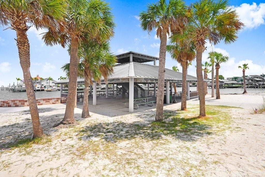 Active With Contract: $75,000 (2 beds, 2 baths, 728 Square Feet)
