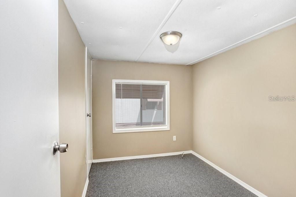 Active With Contract: $75,000 (2 beds, 2 baths, 728 Square Feet)