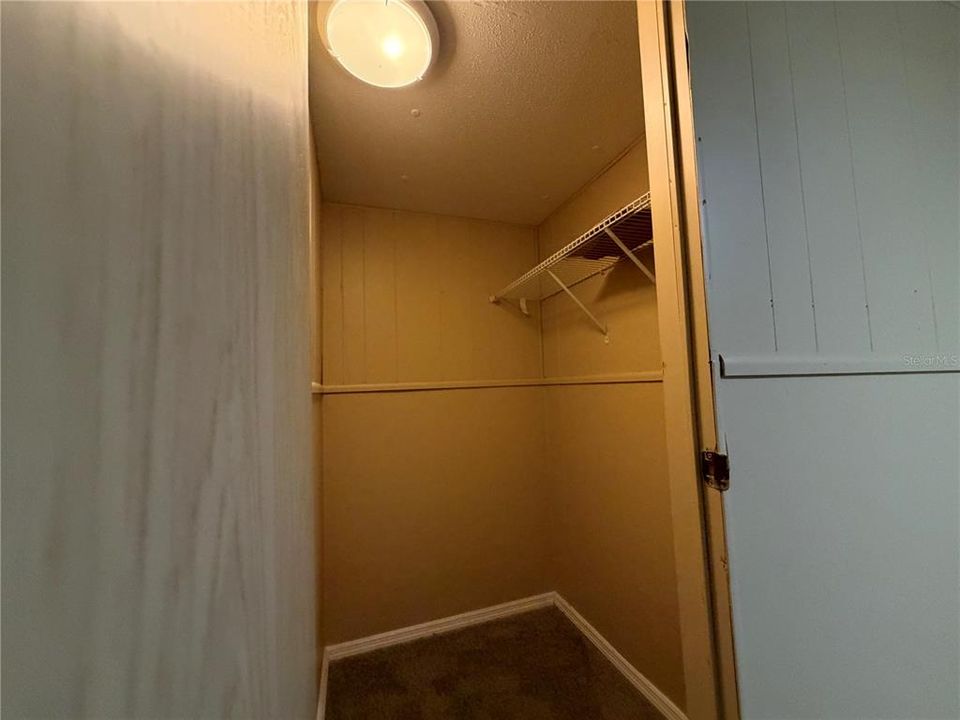 Active With Contract: $75,000 (2 beds, 1 baths, 784 Square Feet)