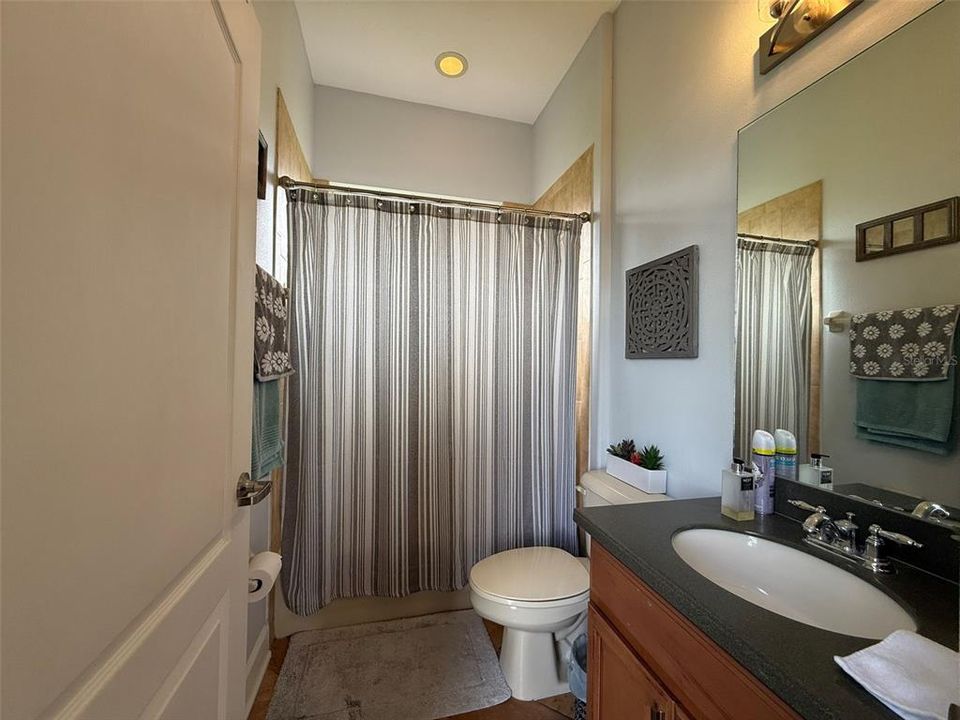 В аренду: $3,400 (5 спален, 4 ванн, 2985 Квадратных фут)