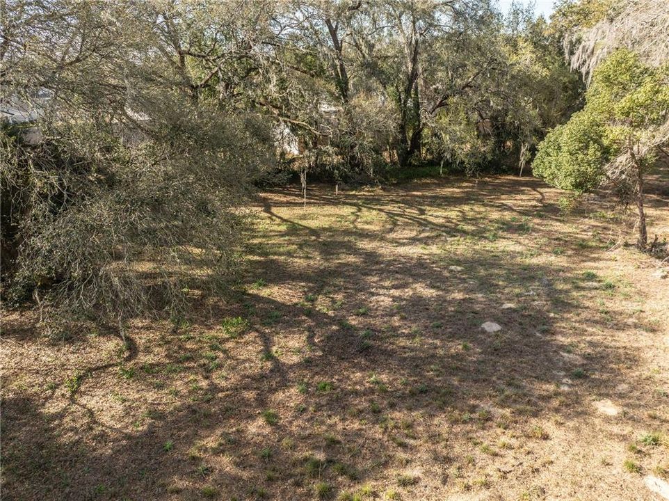 En Venta: $700,000 (1.43 acres)