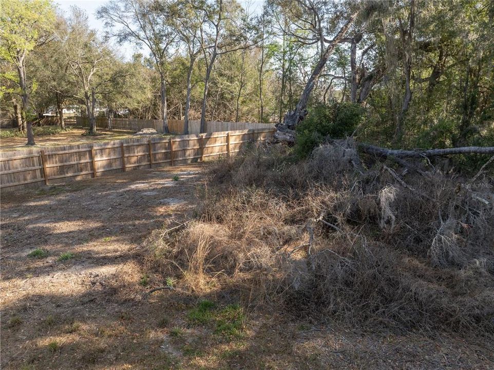 En Venta: $700,000 (1.43 acres)