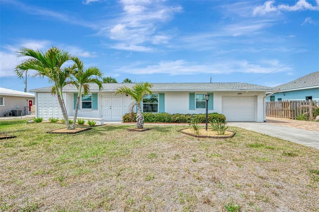 Active With Contract: $260,000 (2 beds, 2 baths, 1143 Square Feet)