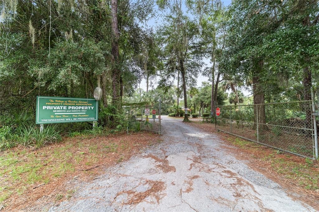 Active With Contract: $39,000 (1.05 acres)